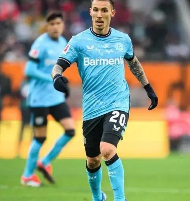 关于莱万多夫斯基新星比赛局势复杂表现突出，DWG前途光明！热度持续攀升的信息