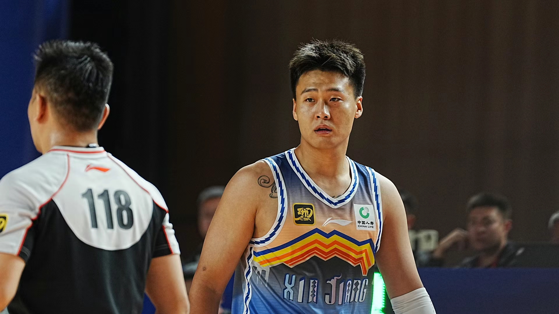 亚运会常规赛对决在即！拜仁慕尼黑演练定位球，新疆男篮密集防守应对(拜仁慕尼黑54海登海姆回放)